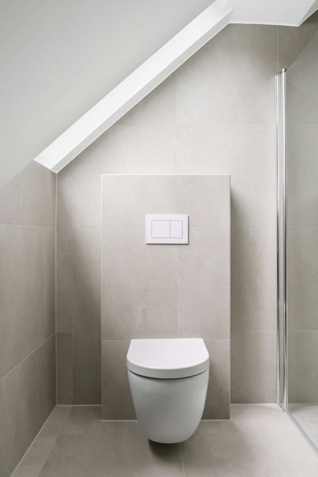 WC neuf dans une salle de bains rénovée (photo d'illustration)